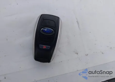 2021 Subaru Legacy Premium из США, поврежденный, VIN 4S3BWAF64M3011306